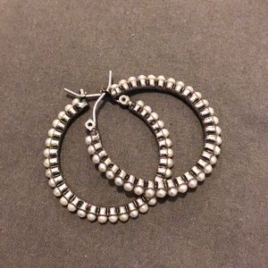 Pearl hoops